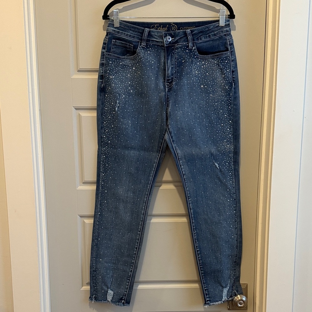 Ethyl Brand Embellished Blue Ankle Jeans